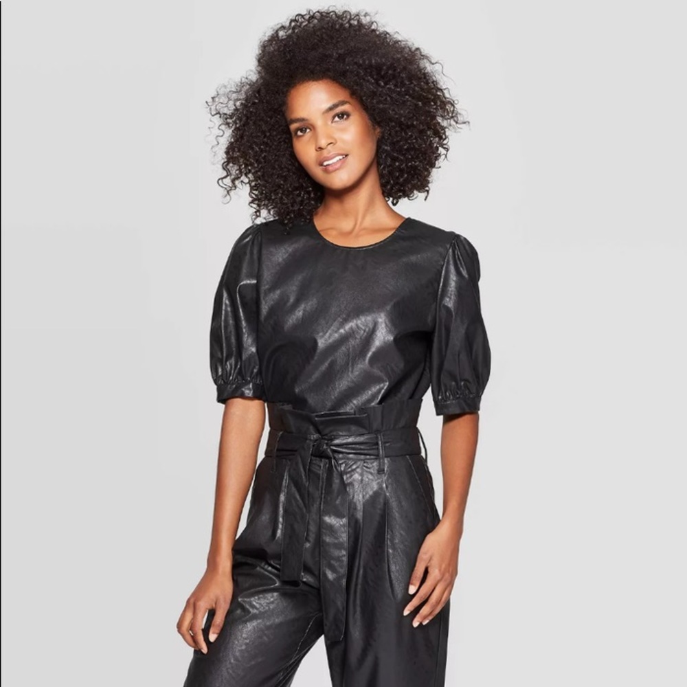 WHO WHAT WEAR | Black | FEAUX Leather/ pleather puff sleeve top | XXL | NWT
